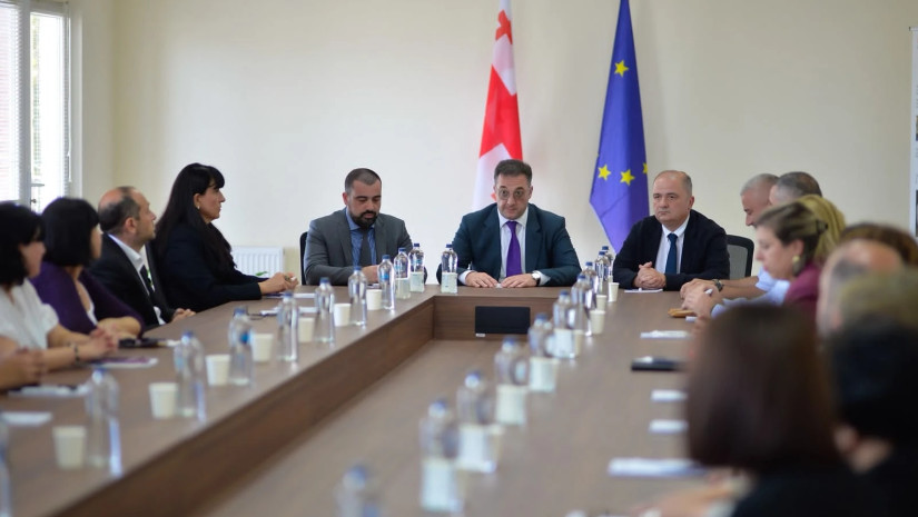 სხდომა